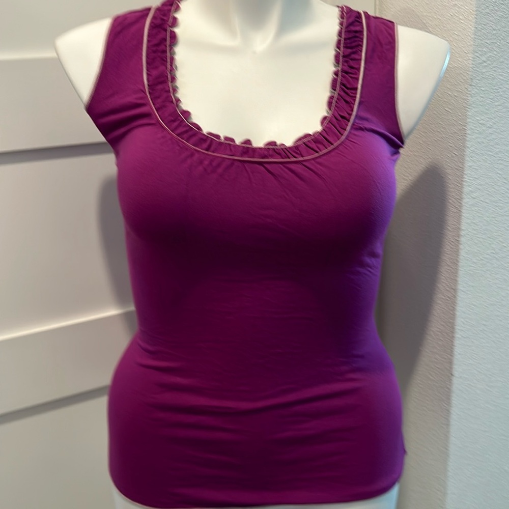 NWT MAX STUDIO Sleeveless Top